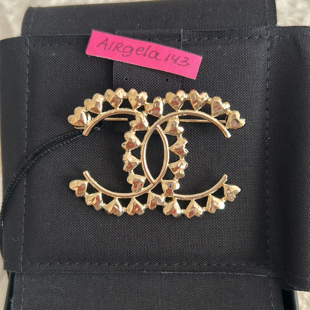 Chanel Brooch 23P